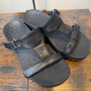Vionic Ellie Wedge Sandal Black Orthotic Arch Walking Adjustable Size 8